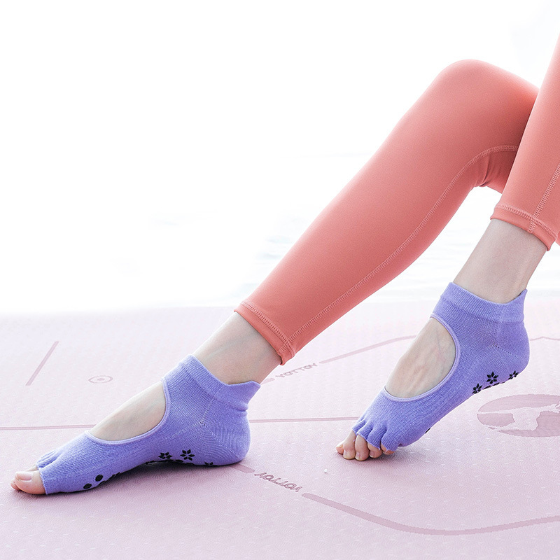 Pilates Non-Slip Socks - Image 3