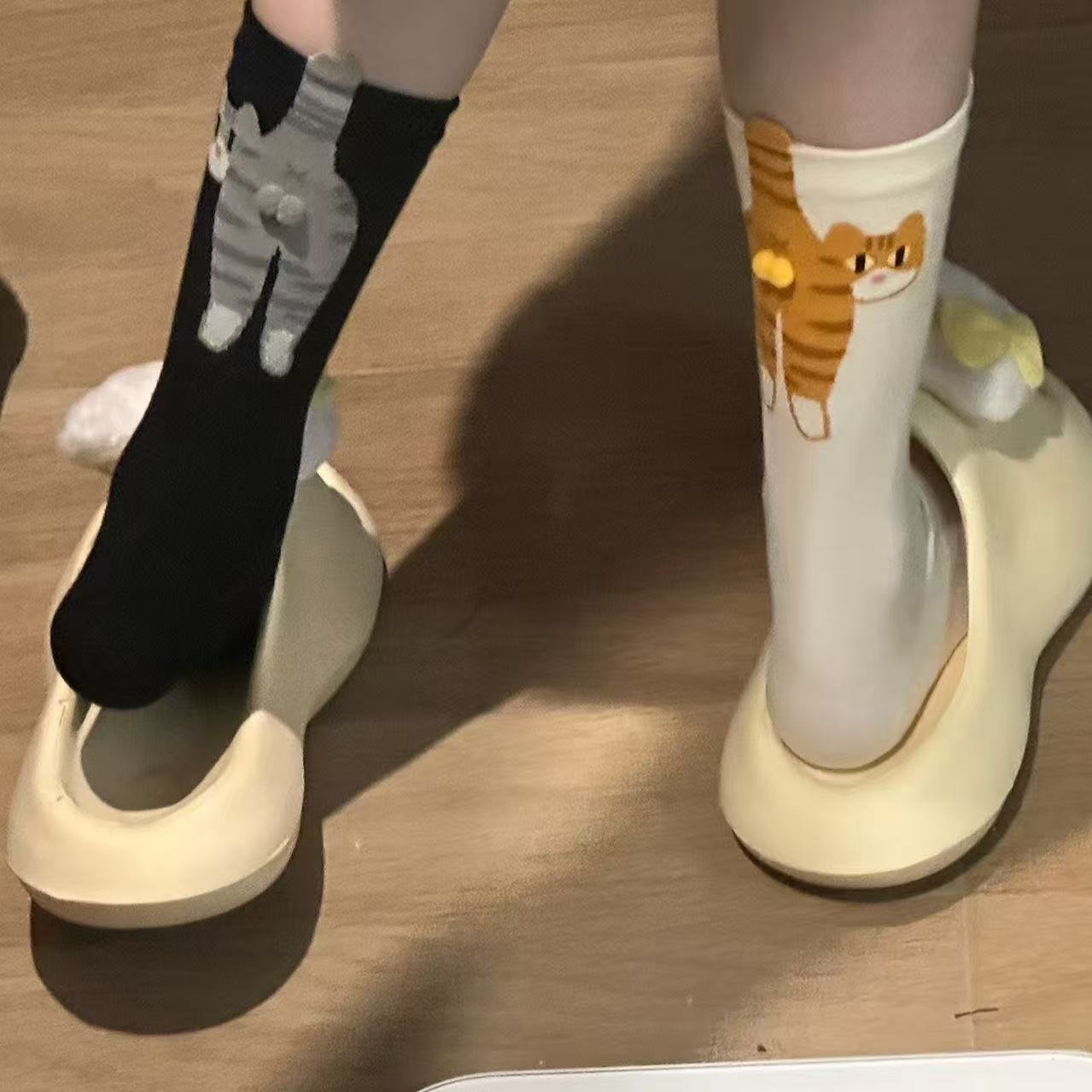 Cute Cat Socks With Balls Summer Breathable Soft Cotton Socks Funny Cotton Sock Middle Tube Girl Women Novelty Sport Socks - Image 6