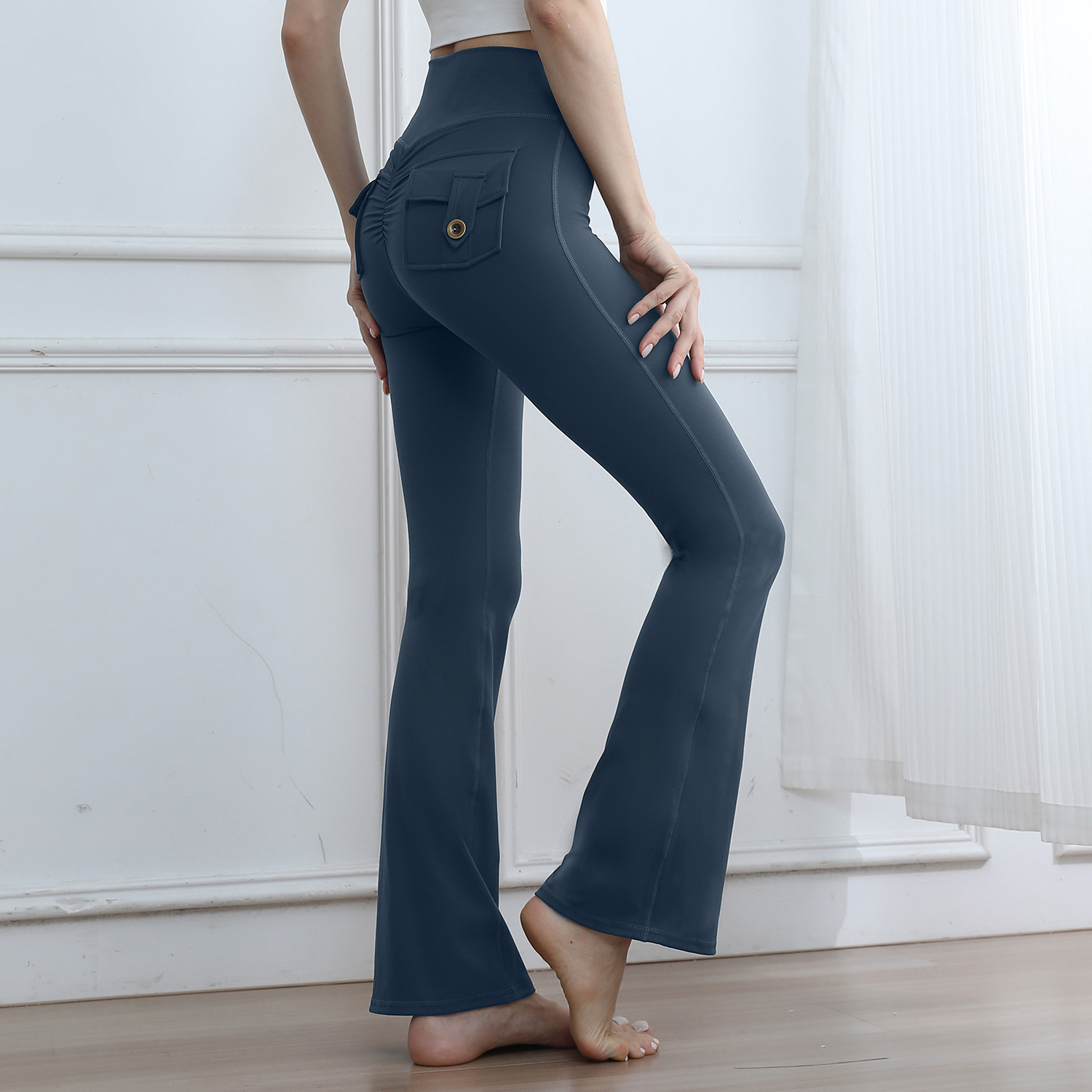 High-Waist Cargo Pocket Leggings - Image 6